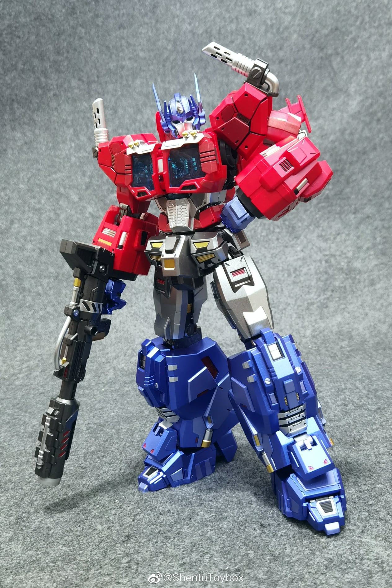 Toy Review: Banana Force MPL-04 Orion Predator - Kuma Style